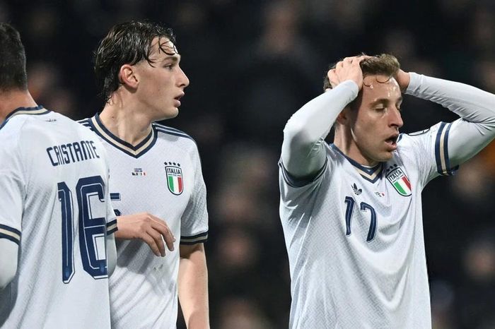 4.300 ngày, 3 lần lỡ hẹn World Cup và nỗi buồn tột cùng của bóng đá Italia