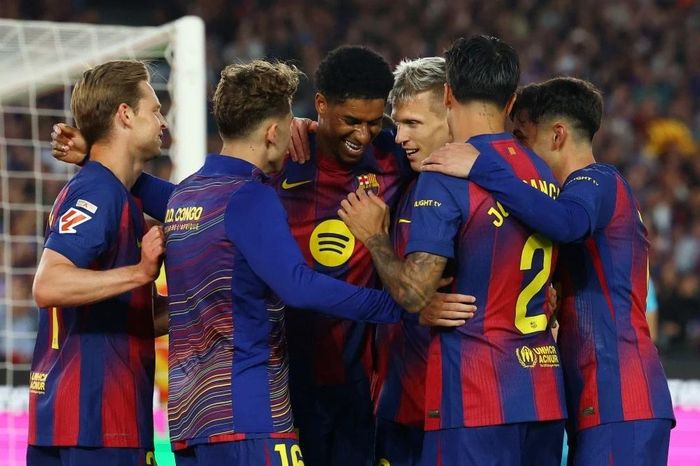5 cầu thủ có thể rời Barcelona