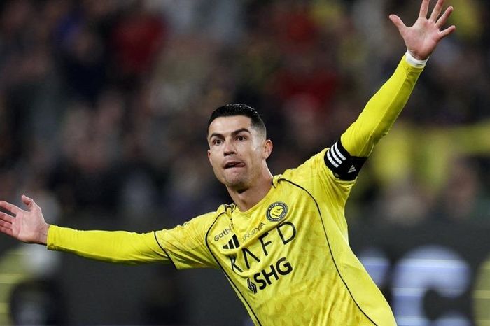 Al Nassr thu hẹp khoảng cách với ngôi đầu bảng