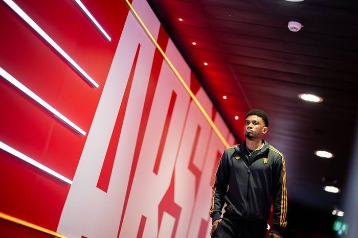 Amad đáp trả hoàn hảo về việc Arsenal thắng MU 4-0