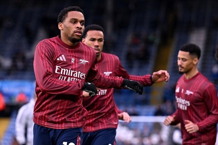 Arsenal có thể gặp Man City 5 lần trong một tháng rưỡi