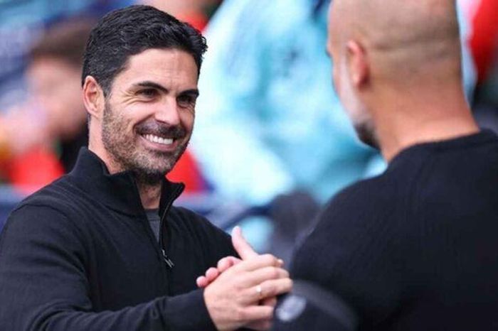 Arsenal đại chiến Man City và màn chuyển giao quyền lực bóng đá Anh