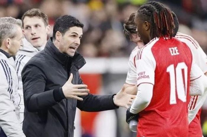 Arsenal tiến gần chức vô địch Ngoại hạng Anh với xác suất 97,3%