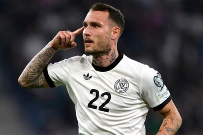 Arsenal và Chelsea quyết đấu giành Lewis Hall, Liverpool cùng MU tranh David Raum