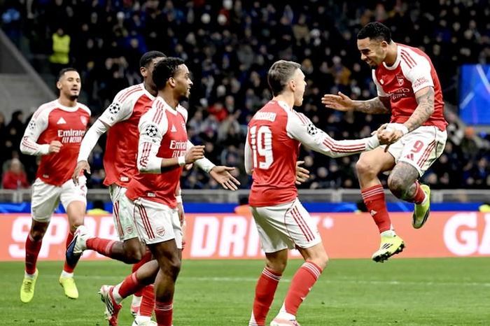 Arsenal và kỳ tích Champions League