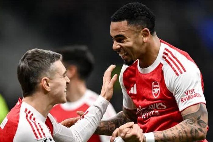 Arsenal và Man United sẵn sàng cho màn 'đại chiến'