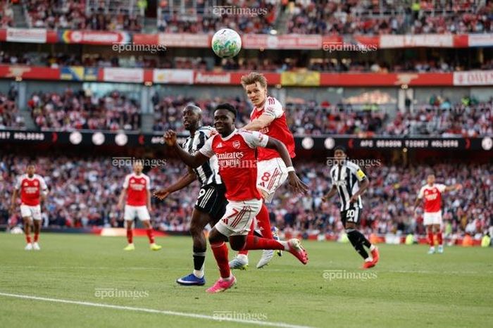 Bán kết Champions League lượt đi: Atletico Madrid - Arsenal 3-3