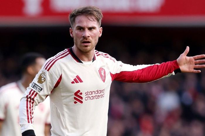 Bàn thắng phút 90+7 giúp Liverpool thoát hiểm