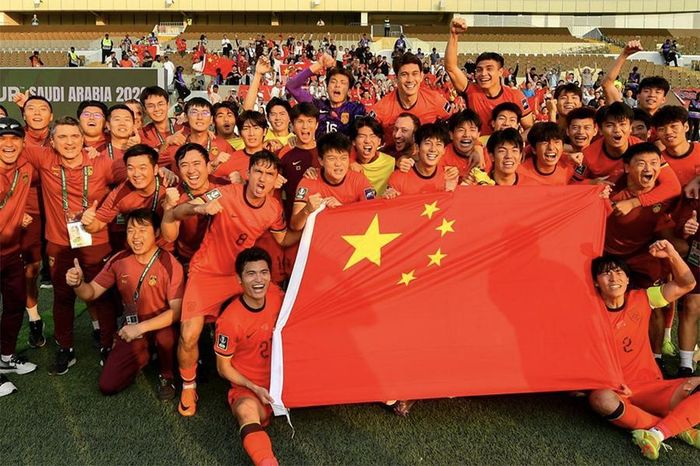 Báo Trung Quốc chê U-23 Việt Nam thể lực kém, yếu hơn Uzbekistan