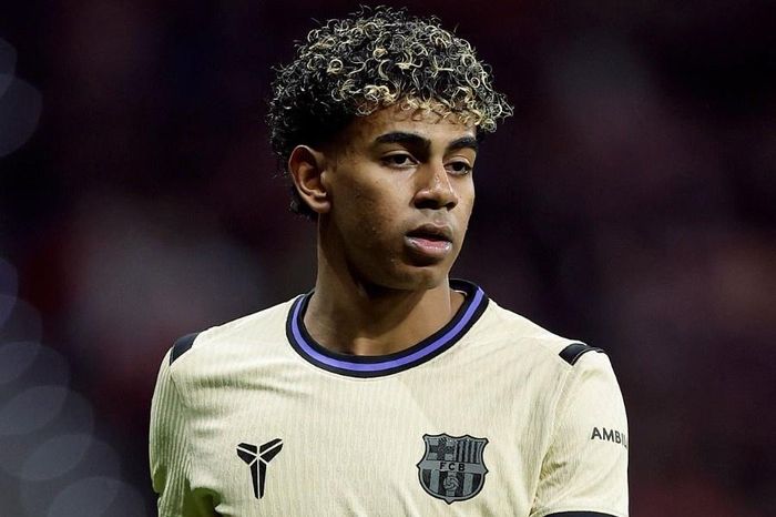 Barca dậy sóng vì đề nghị 300 triệu euro