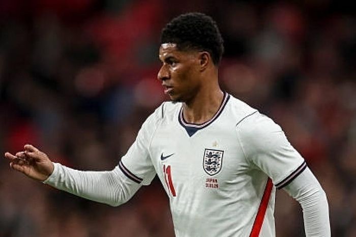 Barca hết quyền kích hoạt điều khoản mua Marcus Rashford