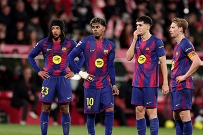 Barca mất ngôi đầu La Liga: 3 tử huyệt chí mạng sau trận thua Girona