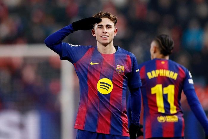 Barca trói chân Lopez