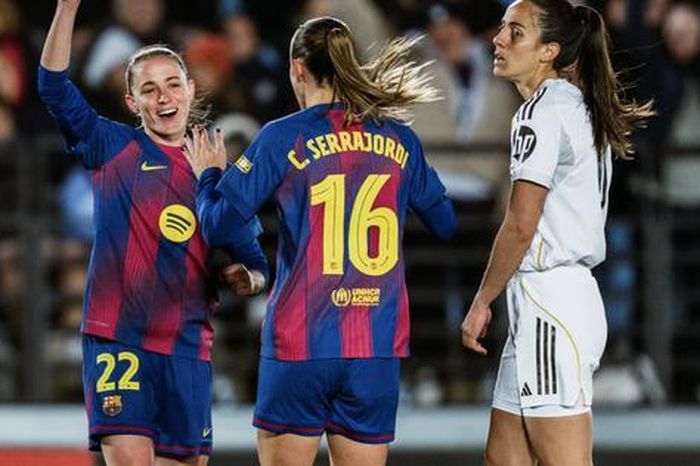 Barcelona đè bẹp Real Madrid 'El Clasico', tiến sát ngôi vô địch nữ Liga