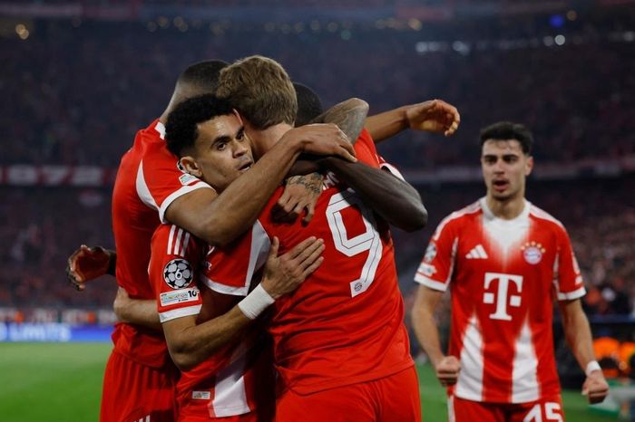 Bayern đang có mũi đinh ba nguy hiểm nhất châu Âu
