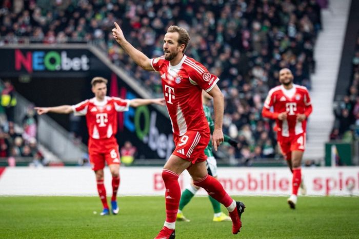 Bayern - Stuttgart: Ngày đăng quang sớm