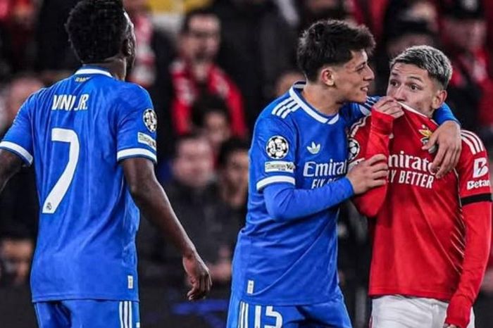 Benfica gặp họa vì để cầu thủ kỳ thị Vinicius