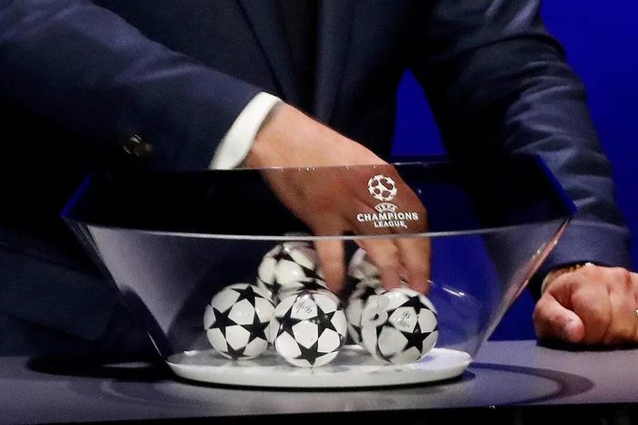 Bốc thăm play-off Champions League lúc mấy giờ?