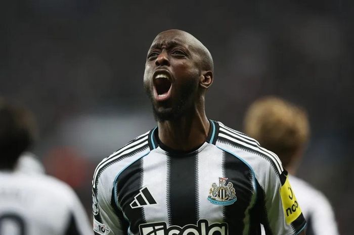 'Bom xịt' 55 triệu bảng của Newcastle