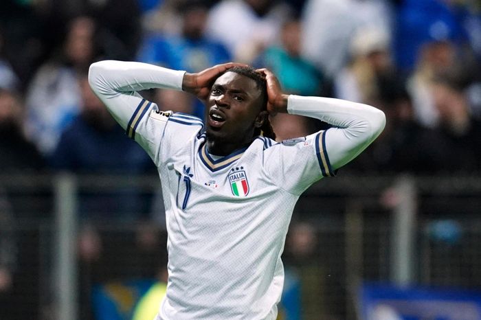 Bóng đá Italy xuống dốc, Bierhoff nhắc lại bài học của Đức
