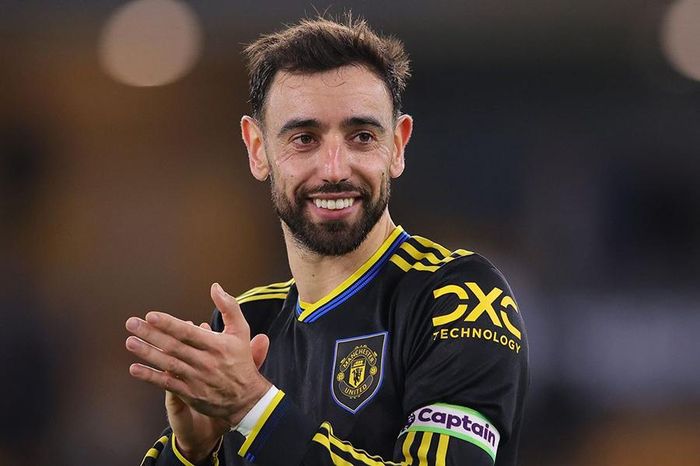 Bruno Fernandes bật đèn xanh cho vụ chuyển nhượng khổng lồ của MU