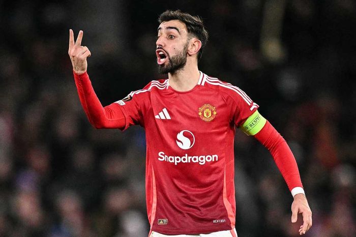 Bruno Fernandes sáng ngang Ronaldo, sắp vượt kỷ lục Ngoại Hạng Anh