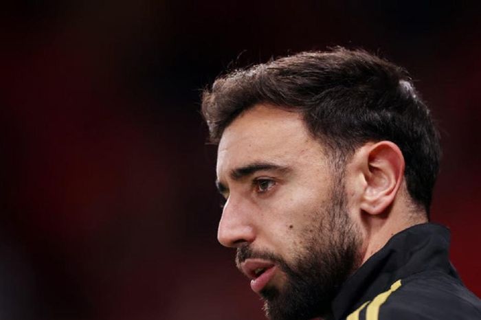 Bruno Fernandes: Tại sao INEOS không được phép để nhịp tim của Old Trafford ra đi