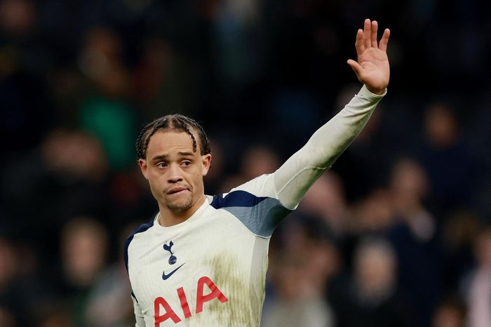 Các CLB Anh bị 'bóc trần' ở Champions League?