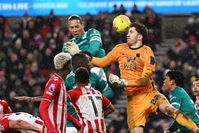 Cách Arne Slot biến phạt góc thành vũ khí giúp Liverpool đánh bại Sunderland 1-0