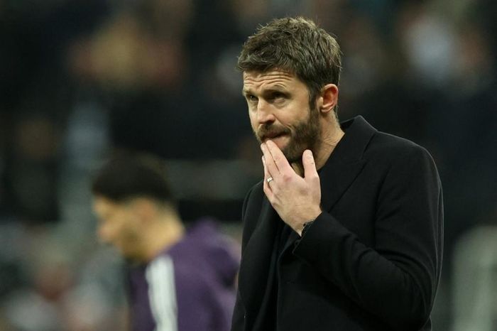 Carrick nói gì khi thua trận đầu tiên?