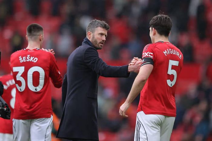Carrick xác nhận tiếp tục lên kế hoạch mùa giải tới ở MU