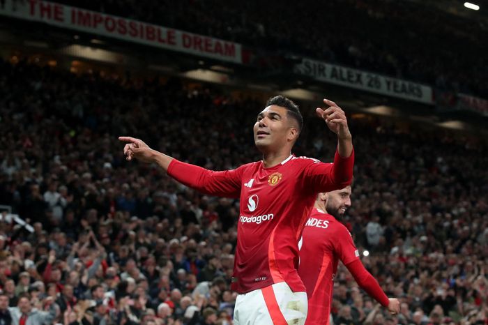 Casemiro dẫn đầu lịch sử Brazil ở MU