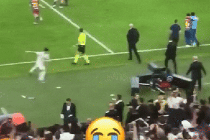 Cầu thủ Real Madrid thành trò cười khi đá chai nước rồi té ngã