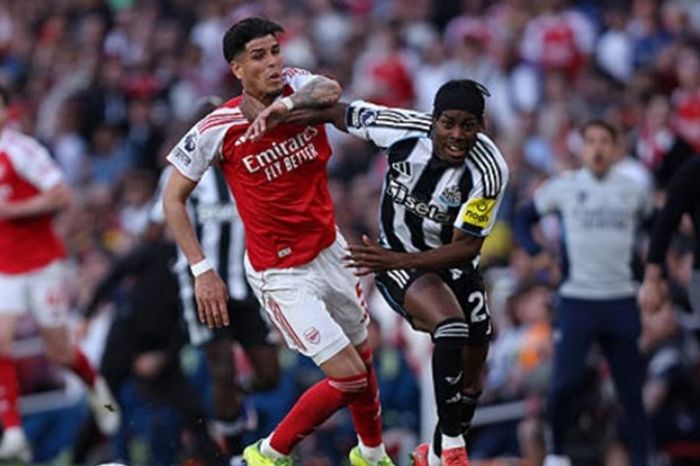 Chấm điểm Arsenal thắng Newcastle: Hincapie rực sáng, hàng công trả giá đắt