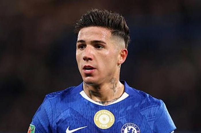 Chelsea bỏ ngỏ khả năng bán Enzo Fernandez cho Real Madrid, MU liên hệ HLV Xavi