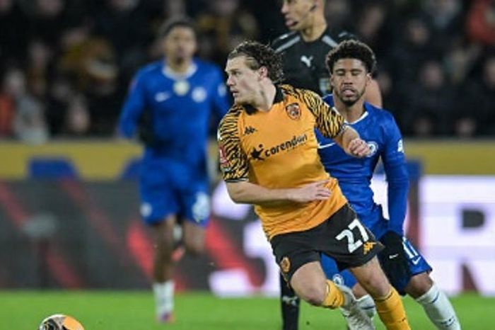 Chelsea cân nhắc bán Enzo Fernandez giá 104 triệu bảng nhờ sự thăng tiến của Andrey Santos