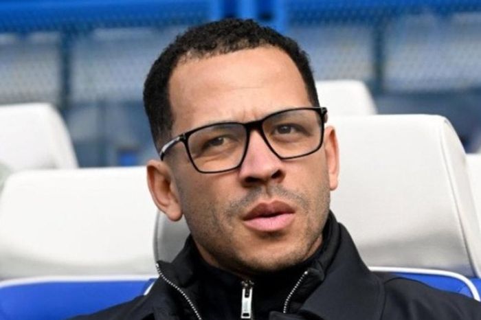 Chelsea chạm trán West Ham: Liam Rosenior và cơ hội đi vào lịch sử Ngoại hạng Anh