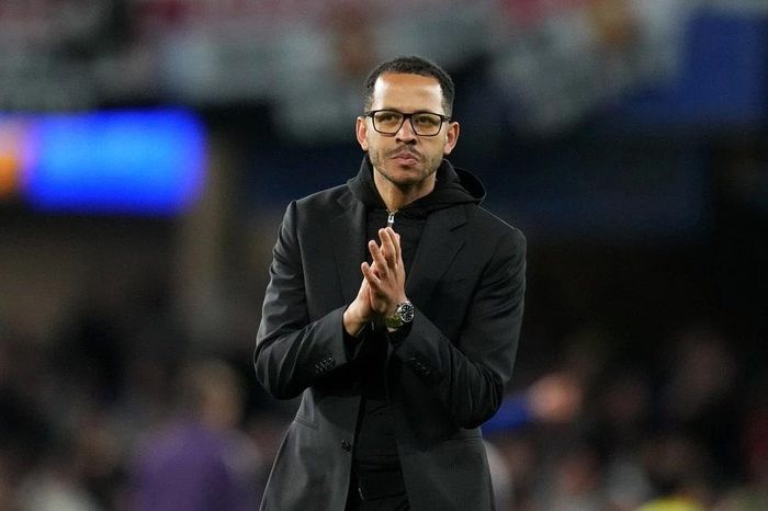 Chelsea phải trả số tiền đền bù 'khổng lồ' cho Liam Rosenior