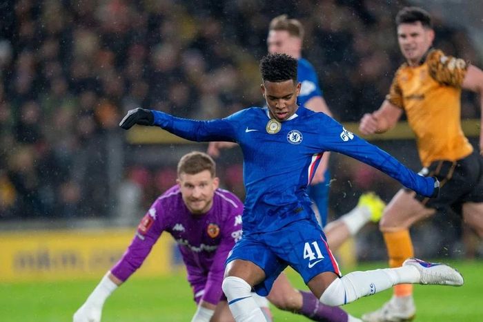 Chelsea thẳng tiến vào vòng 5 Cup FA