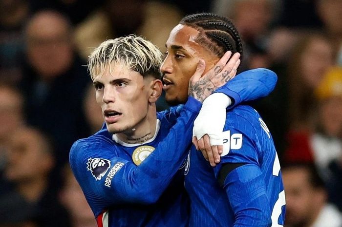 Chelsea thắng trận đầu dưới thời HLV mới