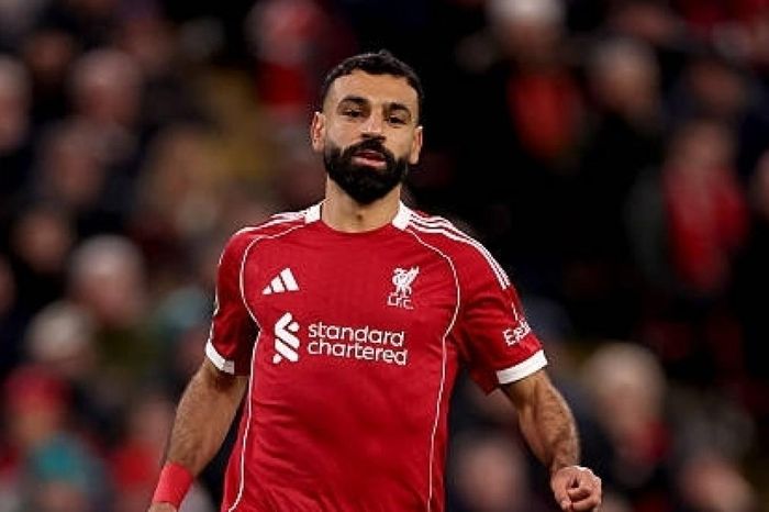 Chia tay Benzema, Al-Ittihad mở đàm phán với Salah