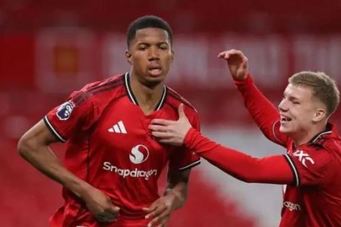 Chido Obi tỏa sáng giúp U18 Man Utd hạ Crystal Palace vào chung kết FA Youth Cup