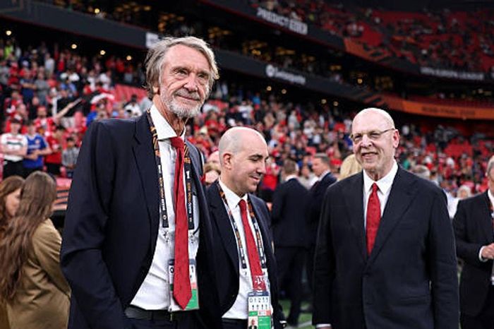 Chiến lược 'bàn tay sắt' của INEOS: Man Utd tiết kiệm hàng chục triệu bảng phí đại diện