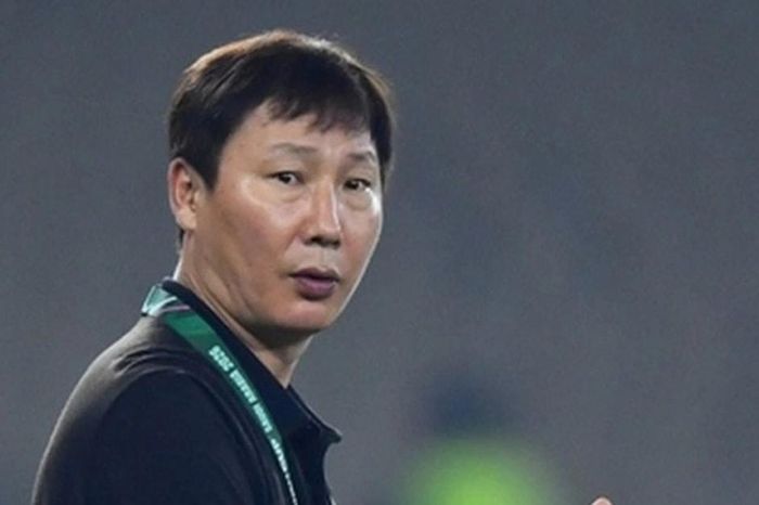 Chiến thuật 'bào mòn' đối thủ của HLV Kim Sang-sik đưa U23 Việt Nam vào bán kết