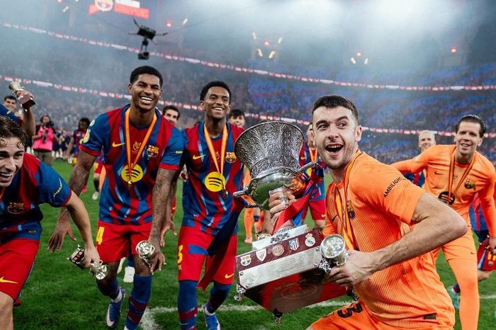 Choáng tiền thưởng Barca nhận vô địch Siêu cúp Tây Ban Nha