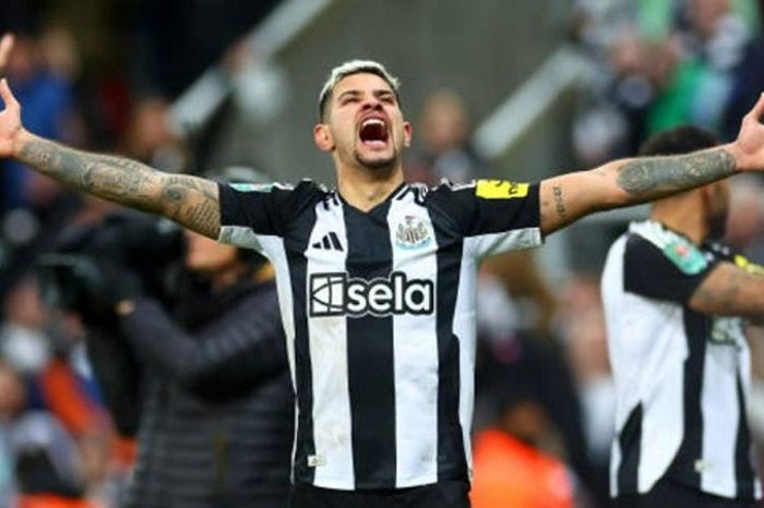 Chuyển nhượng 10/3: Newcastle trói chân Guimaraes, Liverpool muốn đưa Diaby trở lại châu Âu
