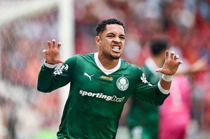 Chuyển nhượng của MU: Săn đón ngôi sao 18 tuổi giá 34,7 triệu bảng