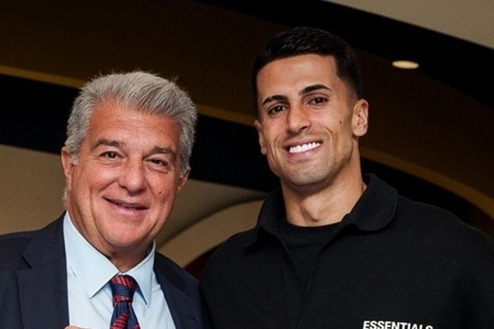 Chuyển nhượng mùa Đông 2026: Barcelona ra mắt tân binh đầu tiên