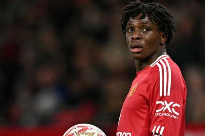 Chuyển nhượng tối 1/2: MU săn người thay Dorgu, Arsenal đổi sao lấy Alvarez