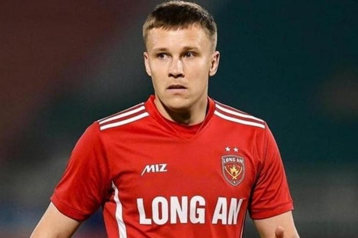 CLB Long An thanh lý tiền đạo Ivan Khleborodov sau chuỗi phong độ thất vọng